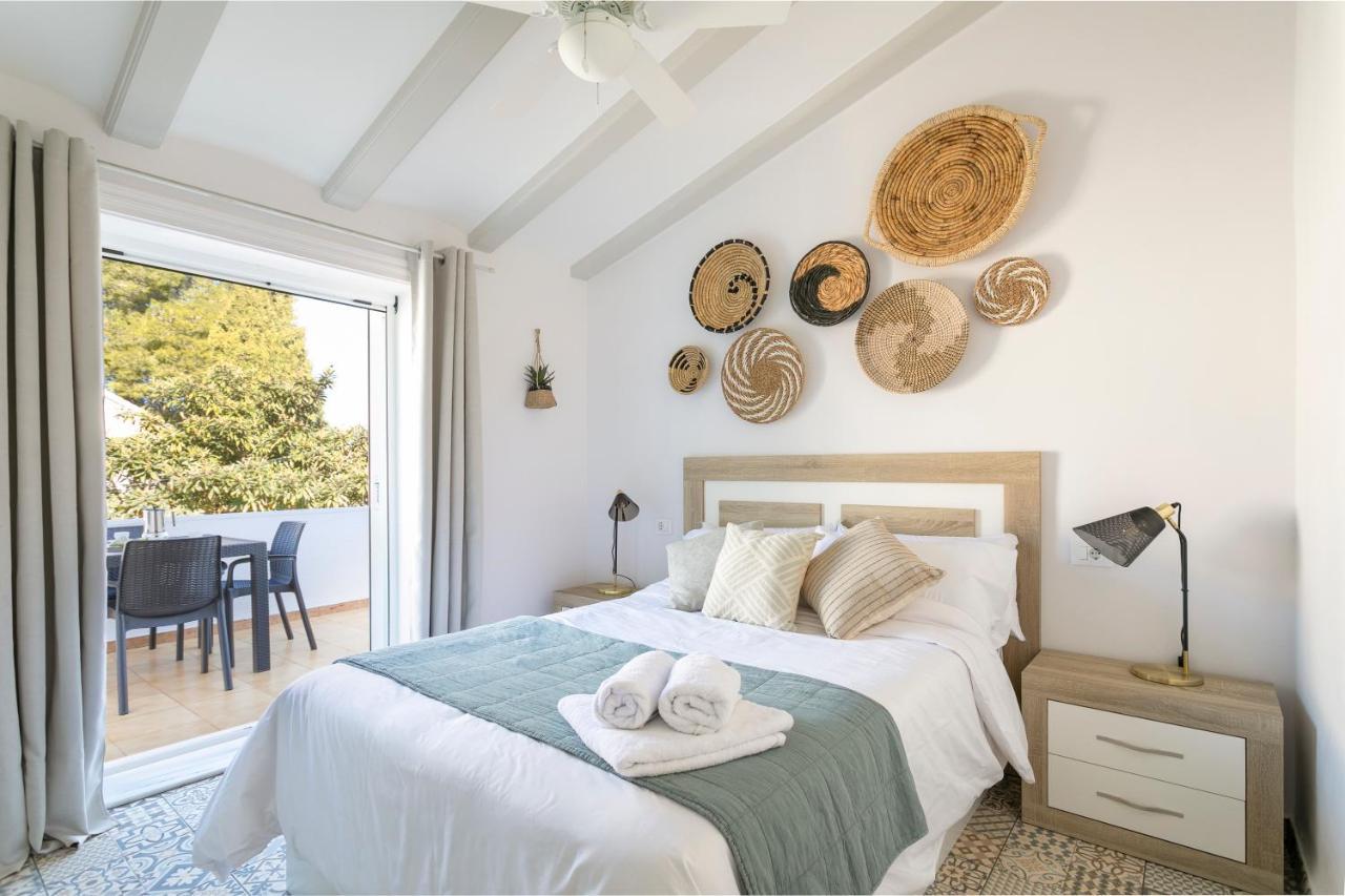 Hola From Helios Villa Muntanya la Sella Kültér fotó
