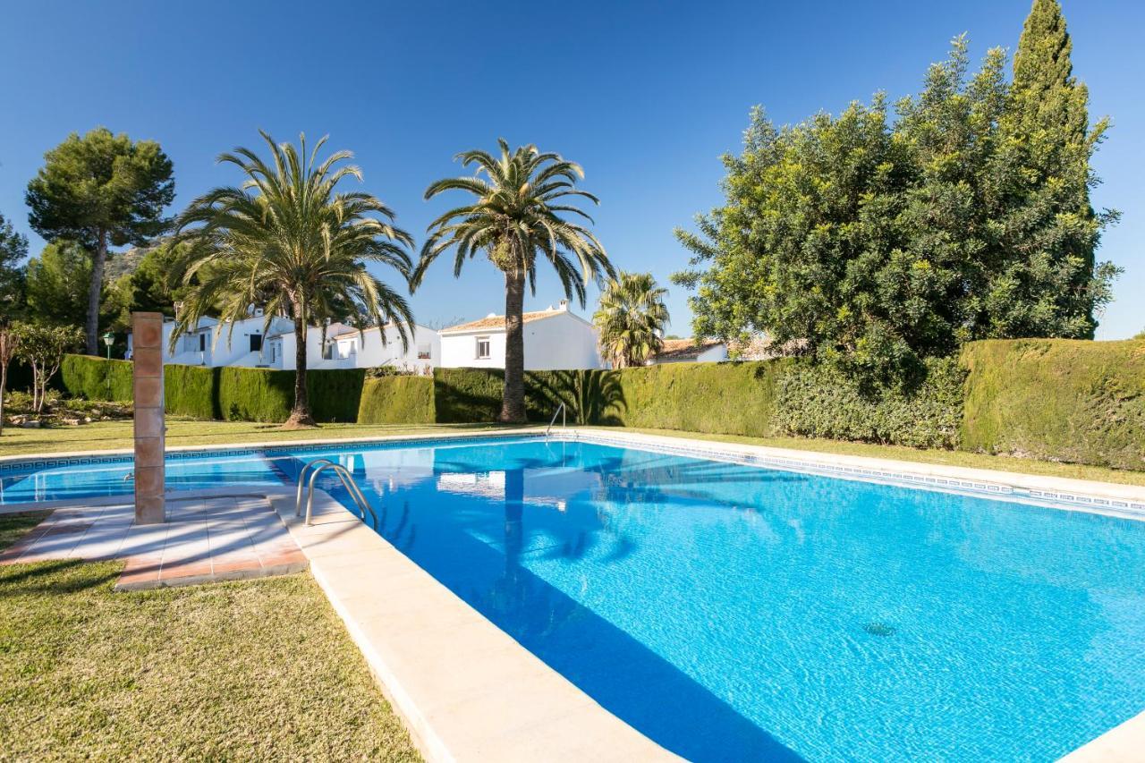 Hola From Helios Villa Muntanya la Sella Kültér fotó
